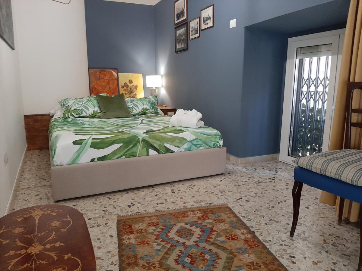 Casa Famoso Villa Катания Екстериор снимка