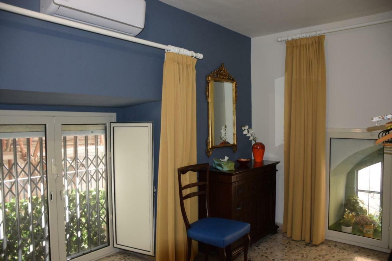 Casa Famoso Villa Катания Екстериор снимка