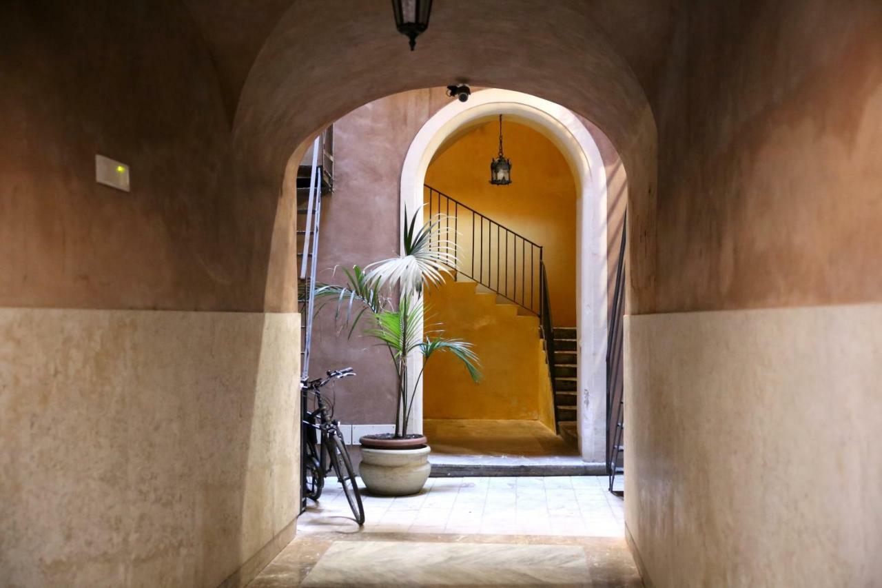 Casa Famoso Villa Катания Екстериор снимка